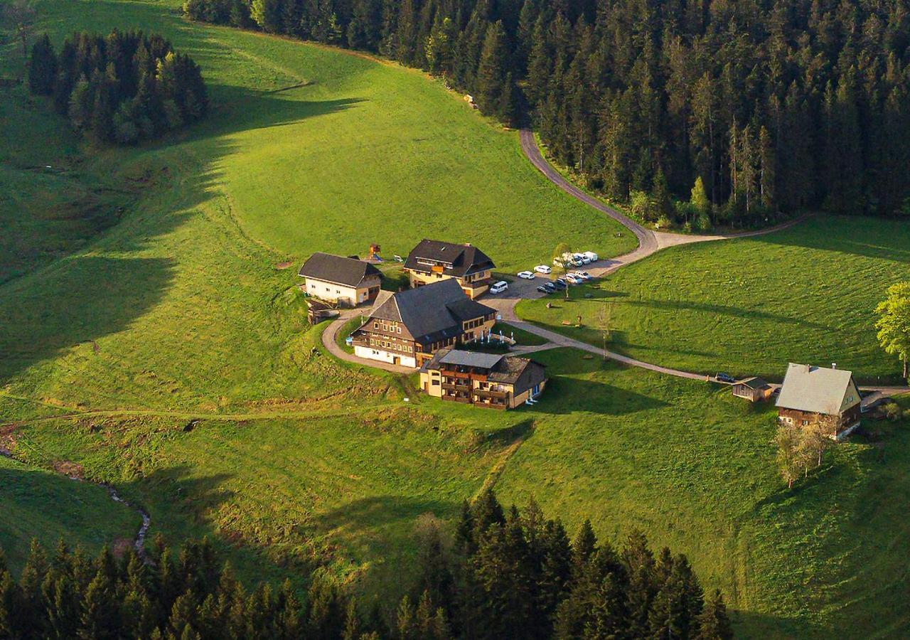 Thaelerhaeusle Hotell Furtwangen Exteriör bild